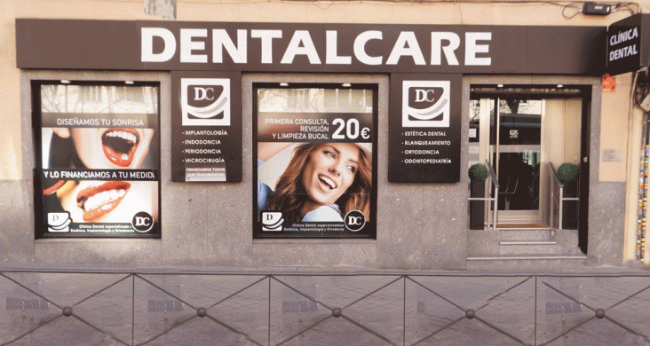 clinica-dentalcare-madrid DR ESQUERDO 9